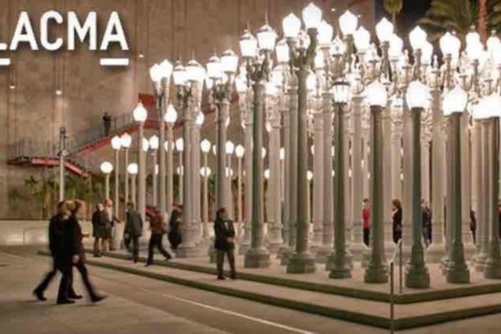 La Sunny House Beautiful Yard 7 Rooms 4 Bathrooms Near Disneyland & Hollywood & Downtown Хасиенда-Хайтс Экстерьер фото