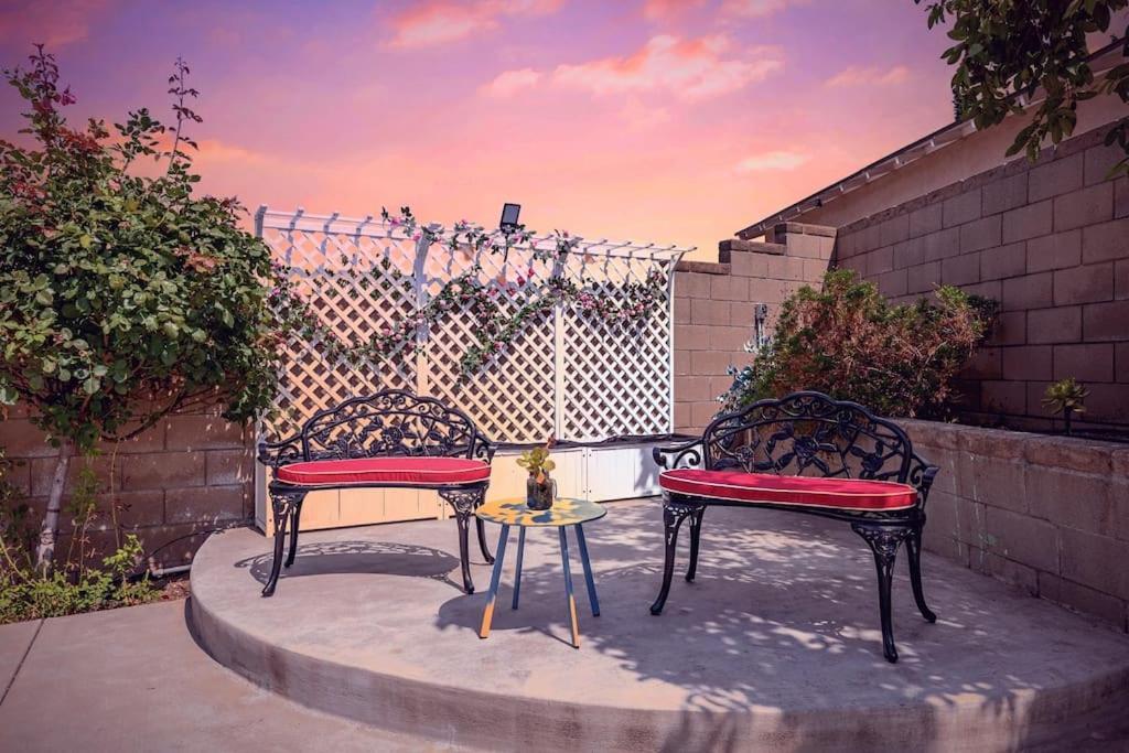 La Sunny House Beautiful Yard 7 Rooms 4 Bathrooms Near Disneyland & Hollywood & Downtown Хасиенда-Хайтс Экстерьер фото